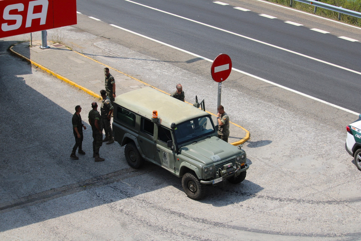 Ejercito de tierra incendio barniedo 2025 carlos alvarez (5)